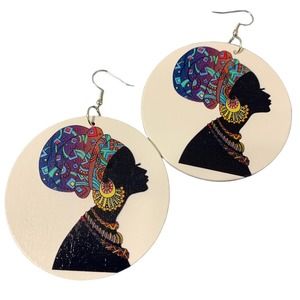 Beauty in Blue (blue turban)

African American Woman w/ Headdress multi color